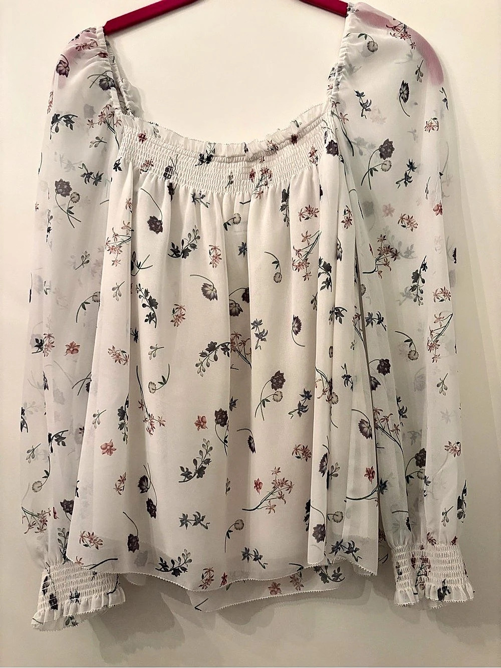 Wilfred Floral Blouse in White & Pink Size S Like New